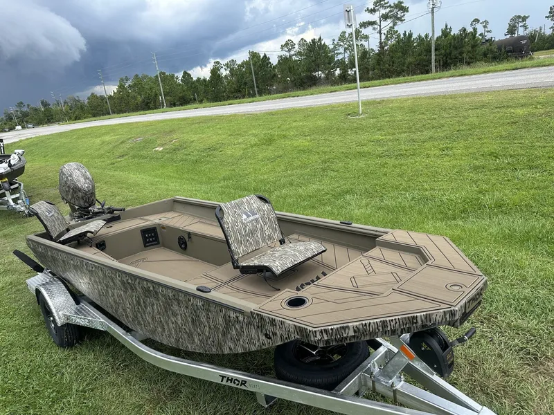 Slide: The Image of Thor Timber Hammer 1754-SEADECK-60HP 2026 - 13