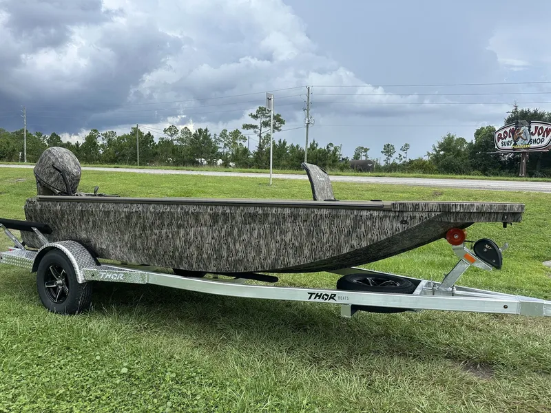 Slide: The Image of Thor Timber Hammer 1754-SEADECK-60HP 2026 - 15