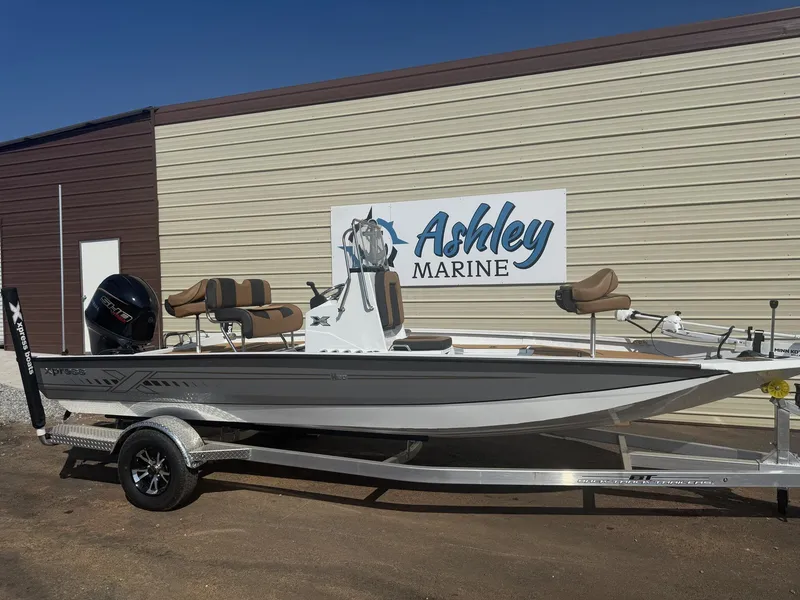 The Image of Xpress H20B Bay 2026 - 1