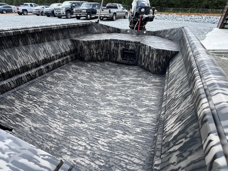 Slide: The Image of Reaper Boats 550 2026 - 8