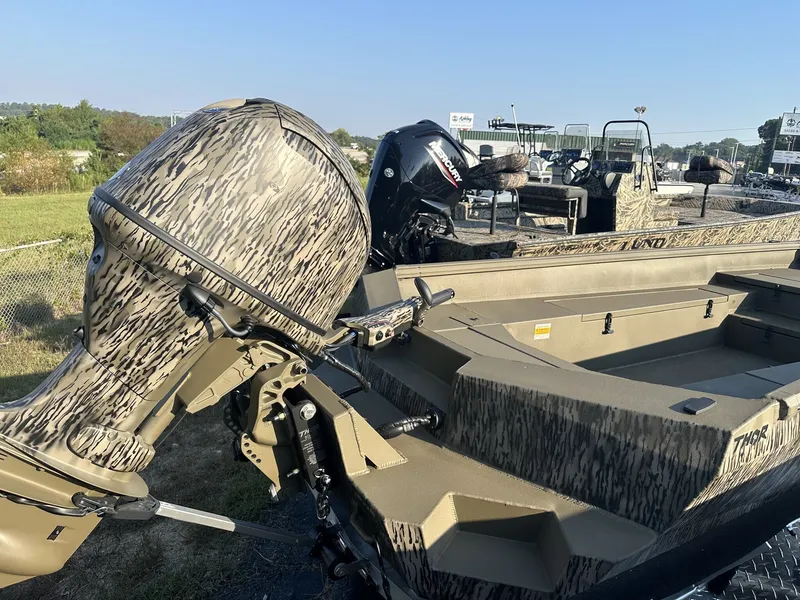 Slide: The Image of Thor Timber Hammer 1754-YAMAHA 60 2026 - 7