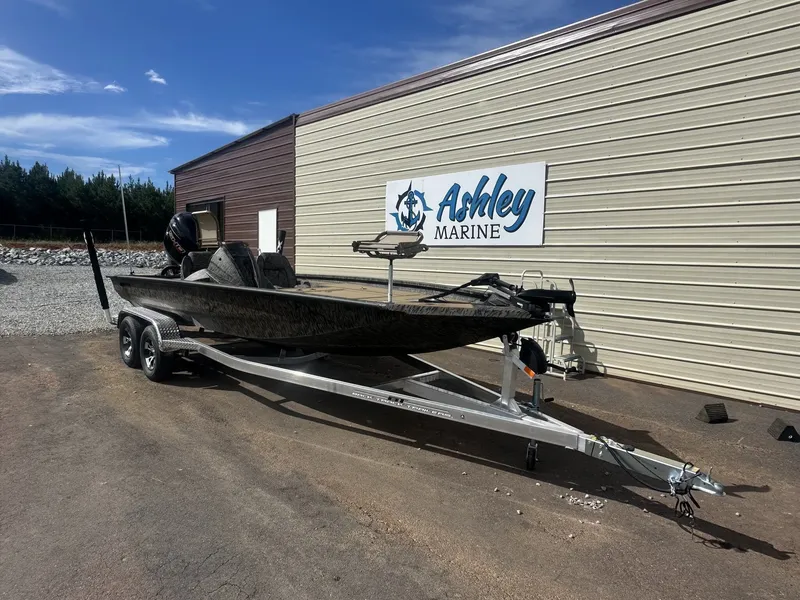 Slide: The Image of Xpress H20C Crappie 2026 - 4