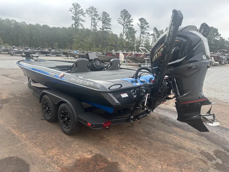 Slide: The Image of Skeeter ZXE21 2026 - 5