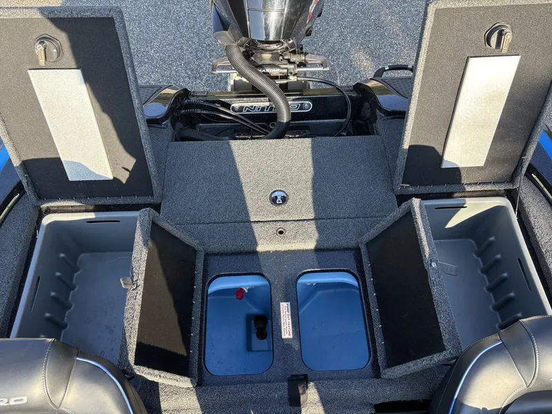 Slide: The Image of Nitro Z 18 DUAL CONSOLE 2022 - 12