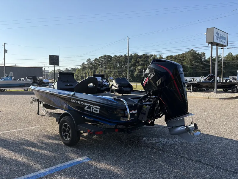 Slide: The Image of Nitro Z 18 DUAL CONSOLE 2022 - 3