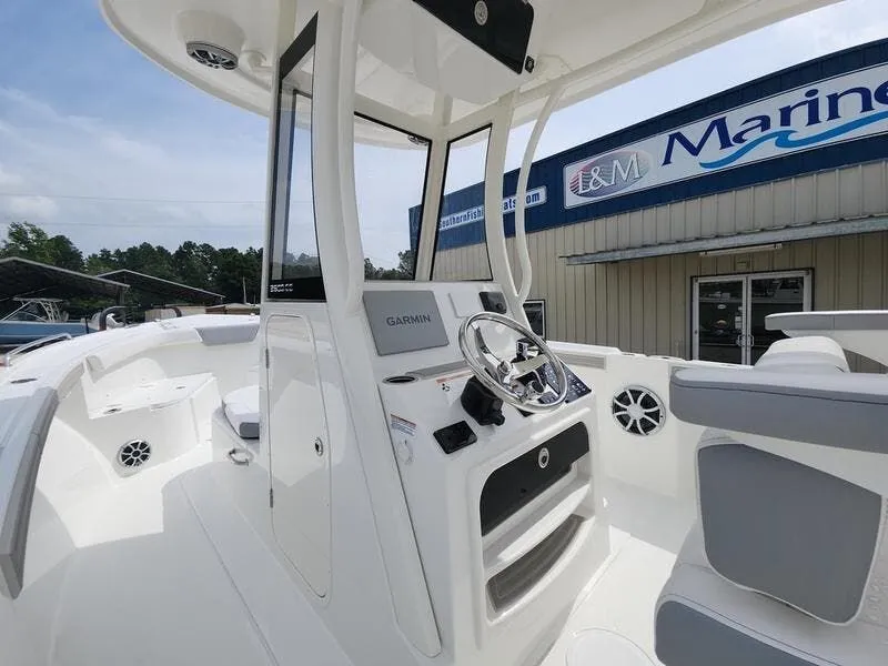 Slide: The Image of Parker 2600 Center Console 2025 - 11