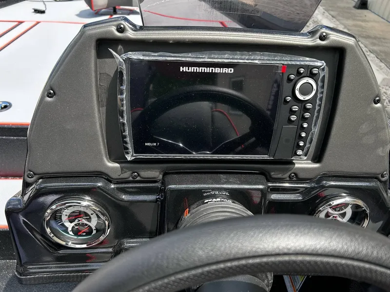 Slide: The Image of Xpress Hyper-Lift Bass Series H20 2025 - 12