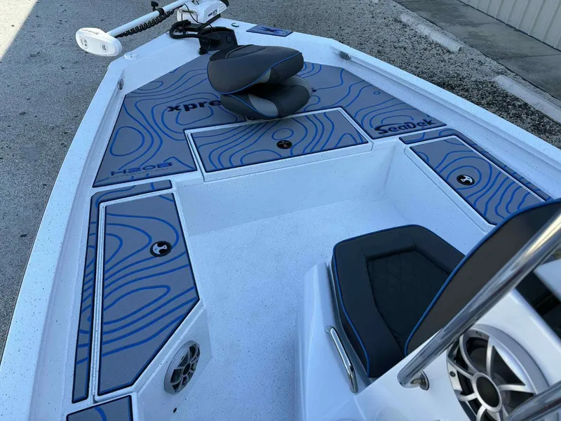 Slide: The Image of Xpress Hyper-Lift Bay Series H20 BAY LOADED 2026 - 13