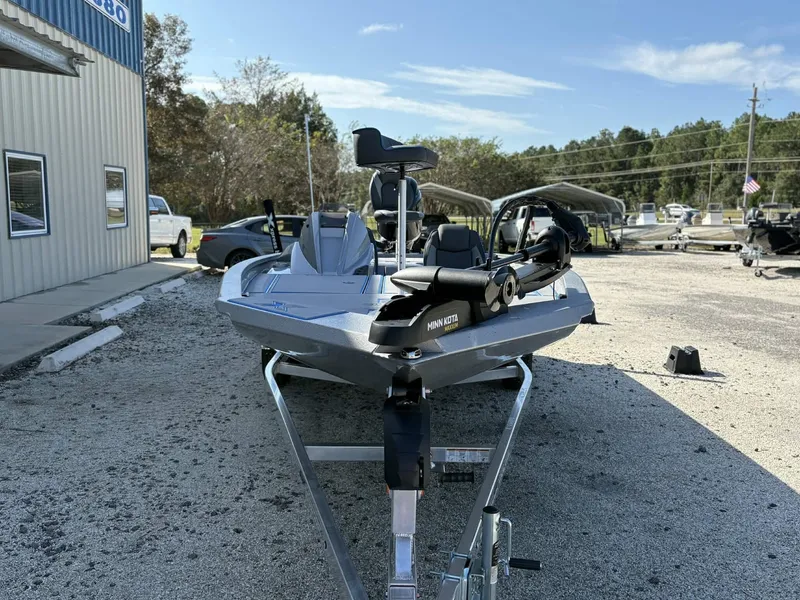 Slide: The Image of Xpress Hyper-Lift Bass Series H20 2026 - 11