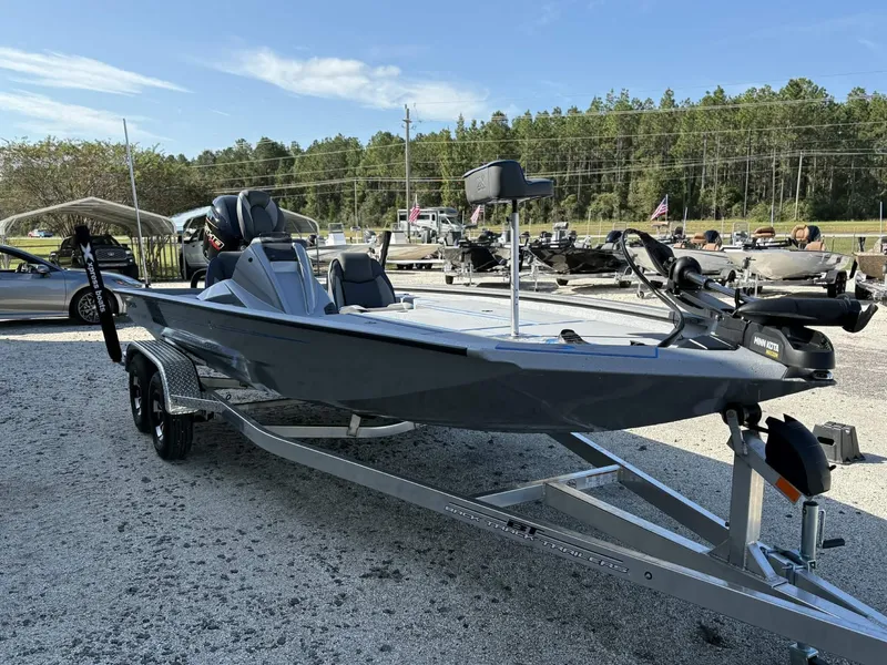 Slide: The Image of Xpress Hyper-Lift Bass Series H20 2026 - 4