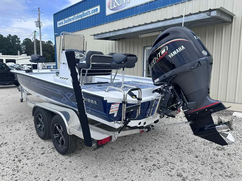 Slide: The Image of Xpress H22B Bay 2026 - 12