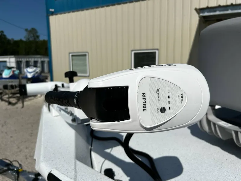 Slide: The Image of Xpress H22B Bay 2025 - 15