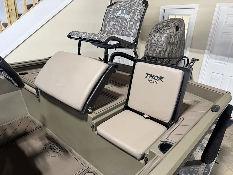 Slide: The Image of Thor LAKE HAMMER 1900 CC 2026 - 6