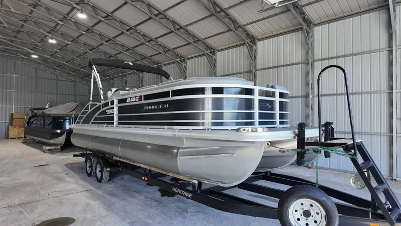 Slide: The Image of Bennington 25RSB 2023 - 26