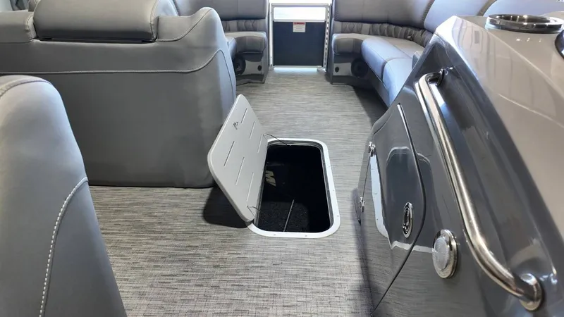 Slide: The Image of Bennington 25RSB 2023 - 42