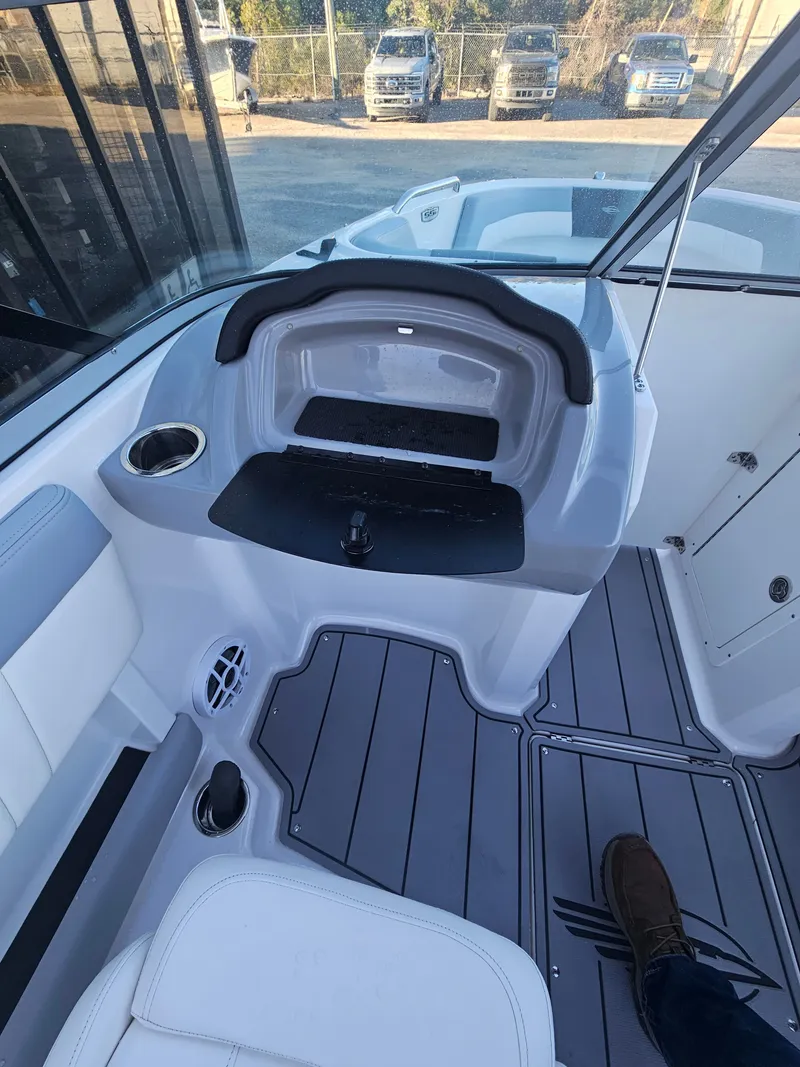 Slide: The Image of Chaparral 21SSI 2023 - 14