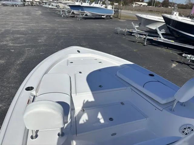 Slide: The Image of Sportsman Masters 227 Bay Boat 2026 - 7