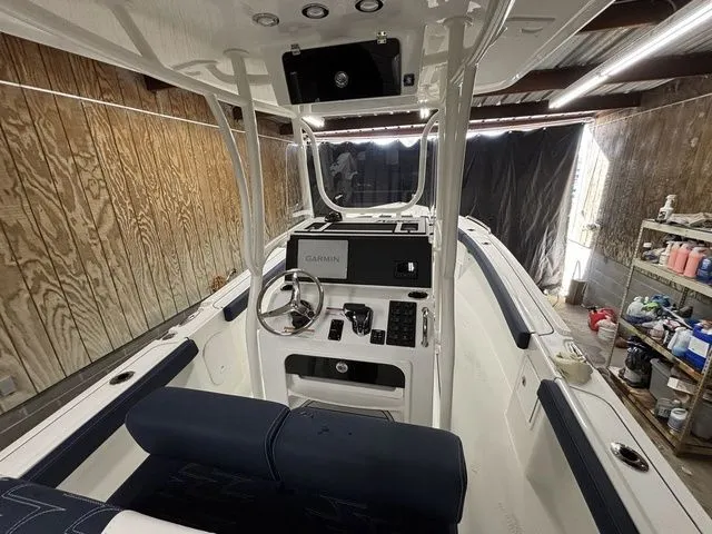 Slide: The Image of Parker Marine 230 Coastal Elite 2026 - 17