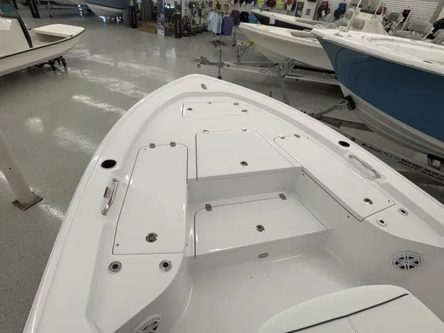 Slide: The Image of Sportsman Masters 227 Bay Boat 2026 - 10