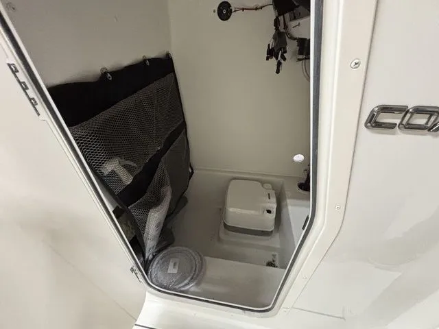 Slide: The Image of Parker Marine 230 Coastal Elite 2026 - 16