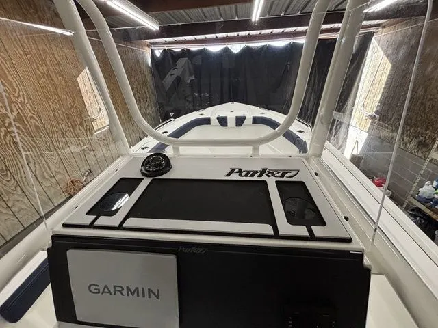 Slide: The Image of Parker Marine 230 Coastal Elite 2026 - 18