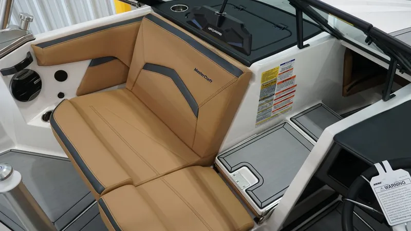 Slide: The Image of MasterCraft ProStar 2026 - 21