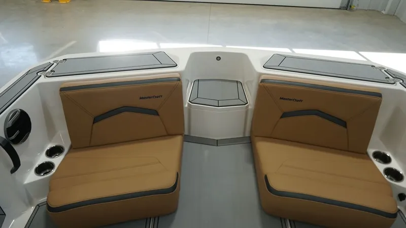 Slide: The Image of MasterCraft ProStar 2026 - 32