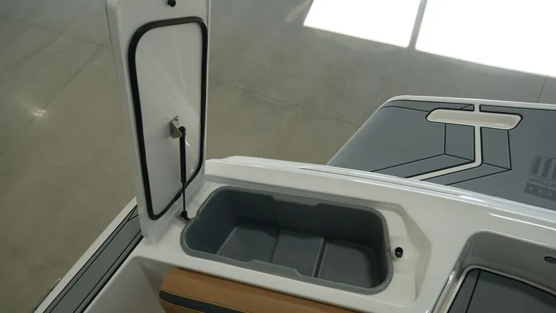 Slide: The Image of MasterCraft ProStar 2026 - 49