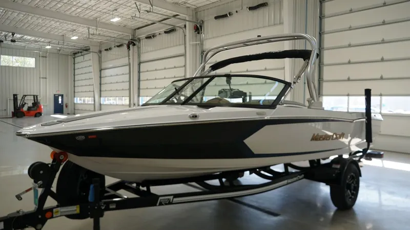 Slide: The Image of MasterCraft ProStar 2026 - 7