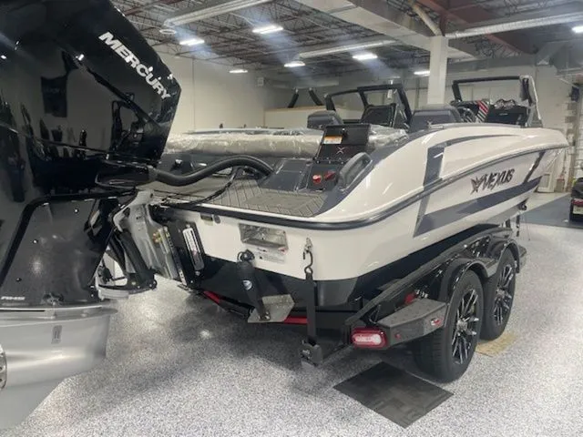 Slide: The Image of Vexus DVX 22s 2026 - 11