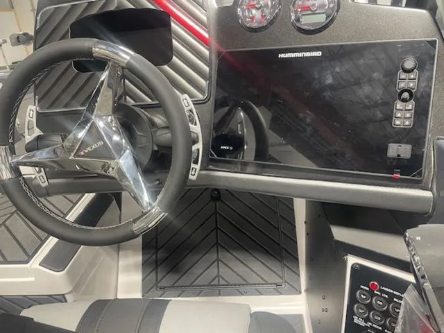 Slide: The Image of Vexus DVX 22s 2026 - 13