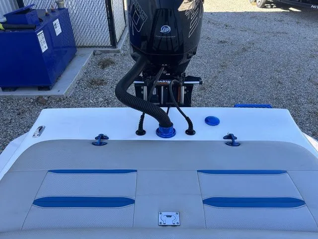 Slide: The Image of Liberator 22TD 2020 - 21