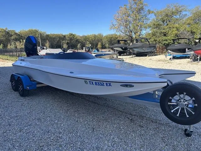 Slide: The Image of Liberator 22TD 2020 - 8