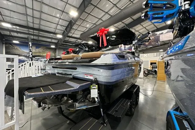 Slide: The Image of Centurion Ri230 2026 - 18