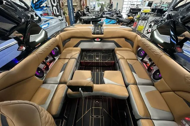 Slide: The Image of Centurion Ri230 2026 - 9