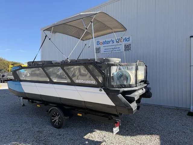 Slide: The Image of Sea-Doo Switch 19 2022 - 3