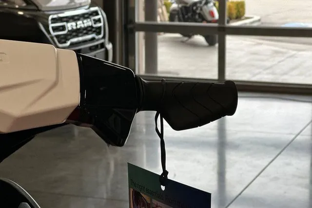 Slide: The Image of Sea-Doo PWC SPARK CONV 90 OR 2UP IBR 26 2026 - 17