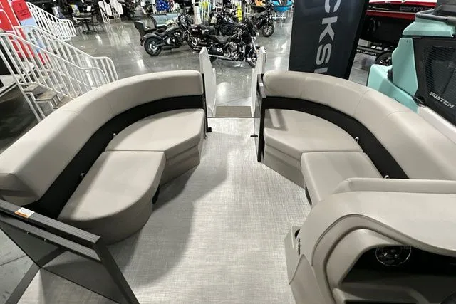 Slide: The Image of Dockside Pontoons 20DQ 2026 - 10