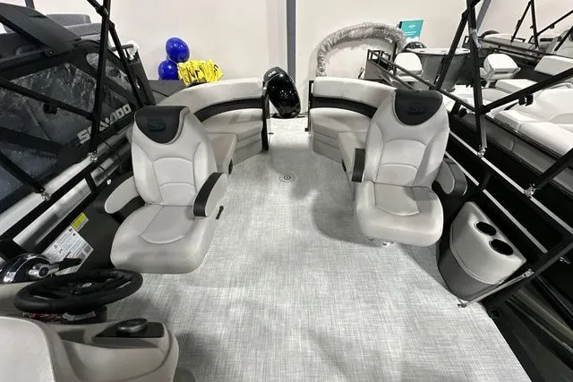 Slide: The Image of Dockside Pontoons 20DQ 2026 - 7