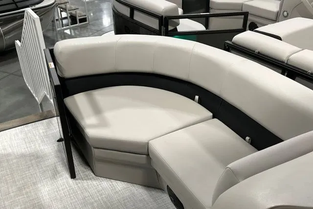 Slide: The Image of Dockside Pontoons 22DQ 2026 - 13