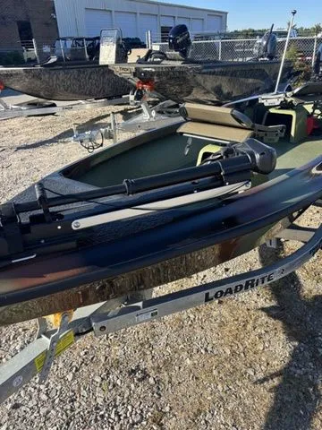 Slide: The Image of Fast Craft CR 14T 2025 - 8