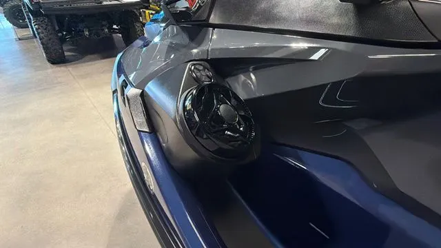 Slide: The Image of Sea-Doo GTX 170 WITH SOUND SYSTEM 2026 - 10