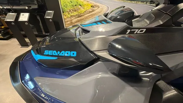 Slide: The Image of Sea-Doo GTX 170 WITH SOUND SYSTEM 2026 - 11