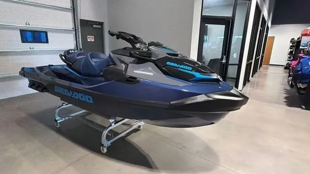 Slide: The Image of Sea-Doo GTX 170 WITH SOUND SYSTEM 2026 - 7