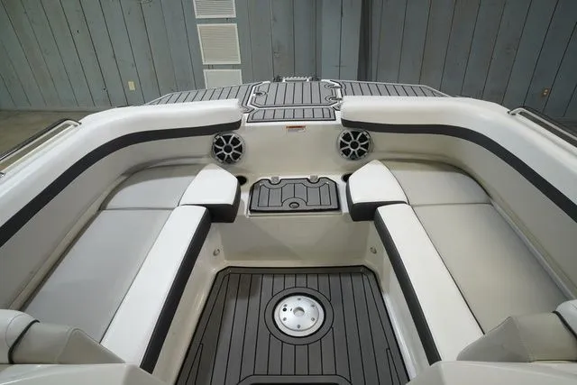 Slide: The Image of Starcraft SVX IO 211 2025 - 10