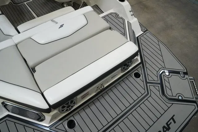 Slide: The Image of Starcraft SVX IO 211 2025 - 23