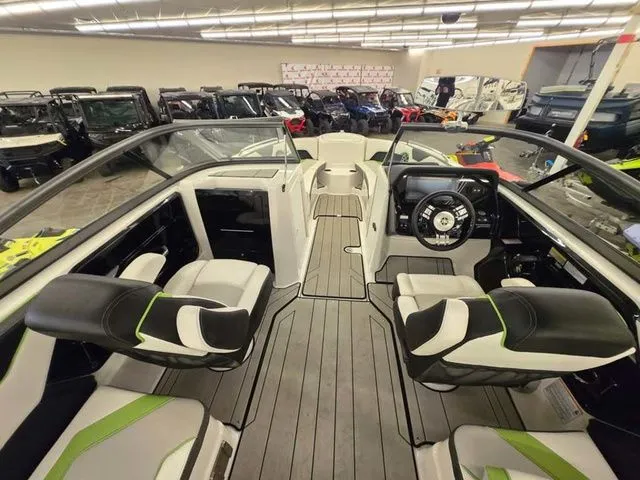 Slide: The Image of Yamaha 212XD 2021 - 10