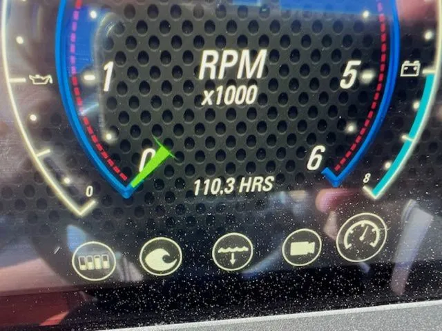 Slide: The Image of Malibu Wakesetter 24 MXZ 2022 - 29