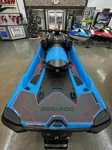Slide: The Image of Sea-Doo RXT-X 2026 - 5