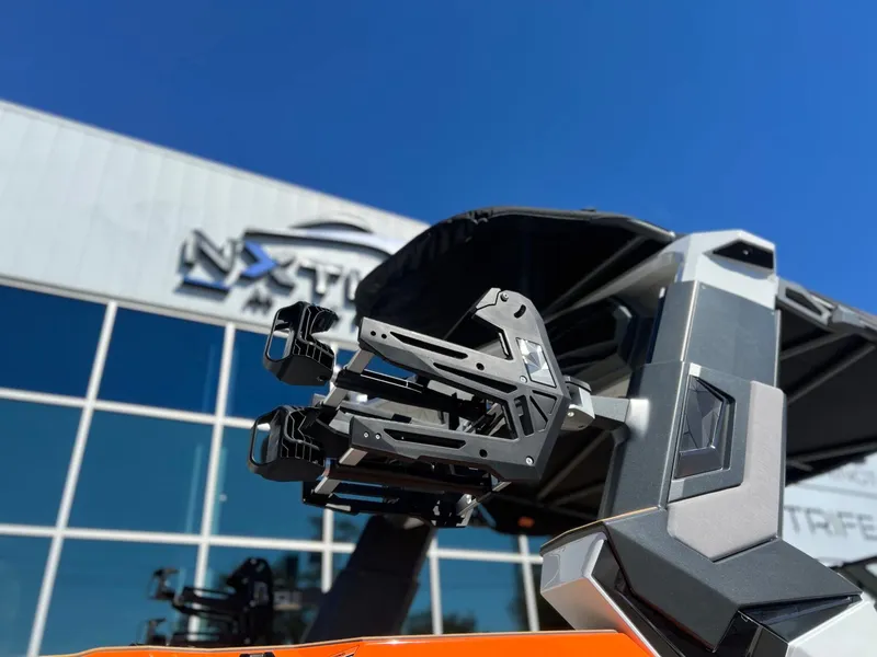 Slide: The Image of Nautique Super Air Nautique G25 Paragon 2026 - 11